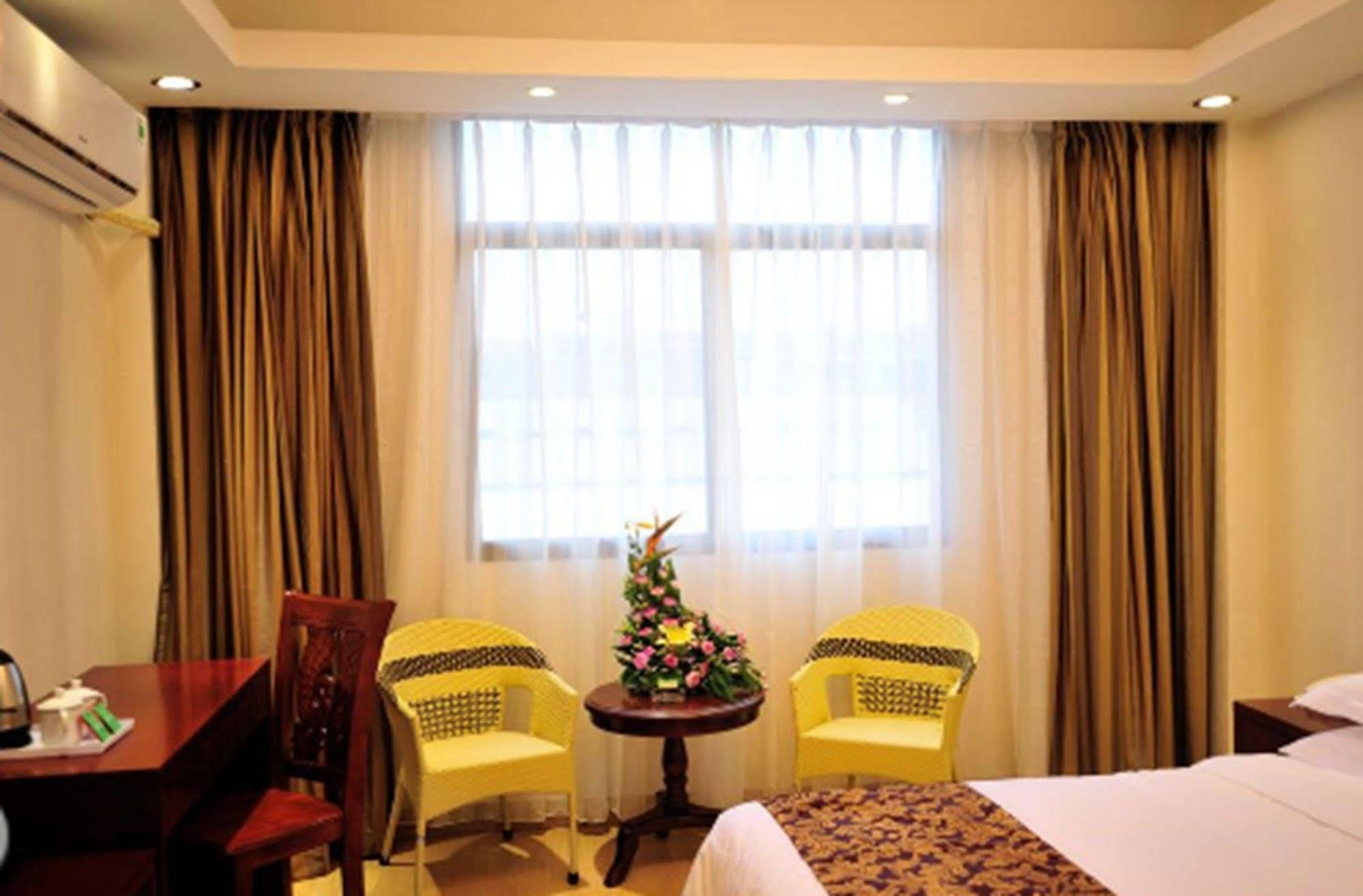 Jian Guo Grand Hotel Ban Sikhai Exterior photo